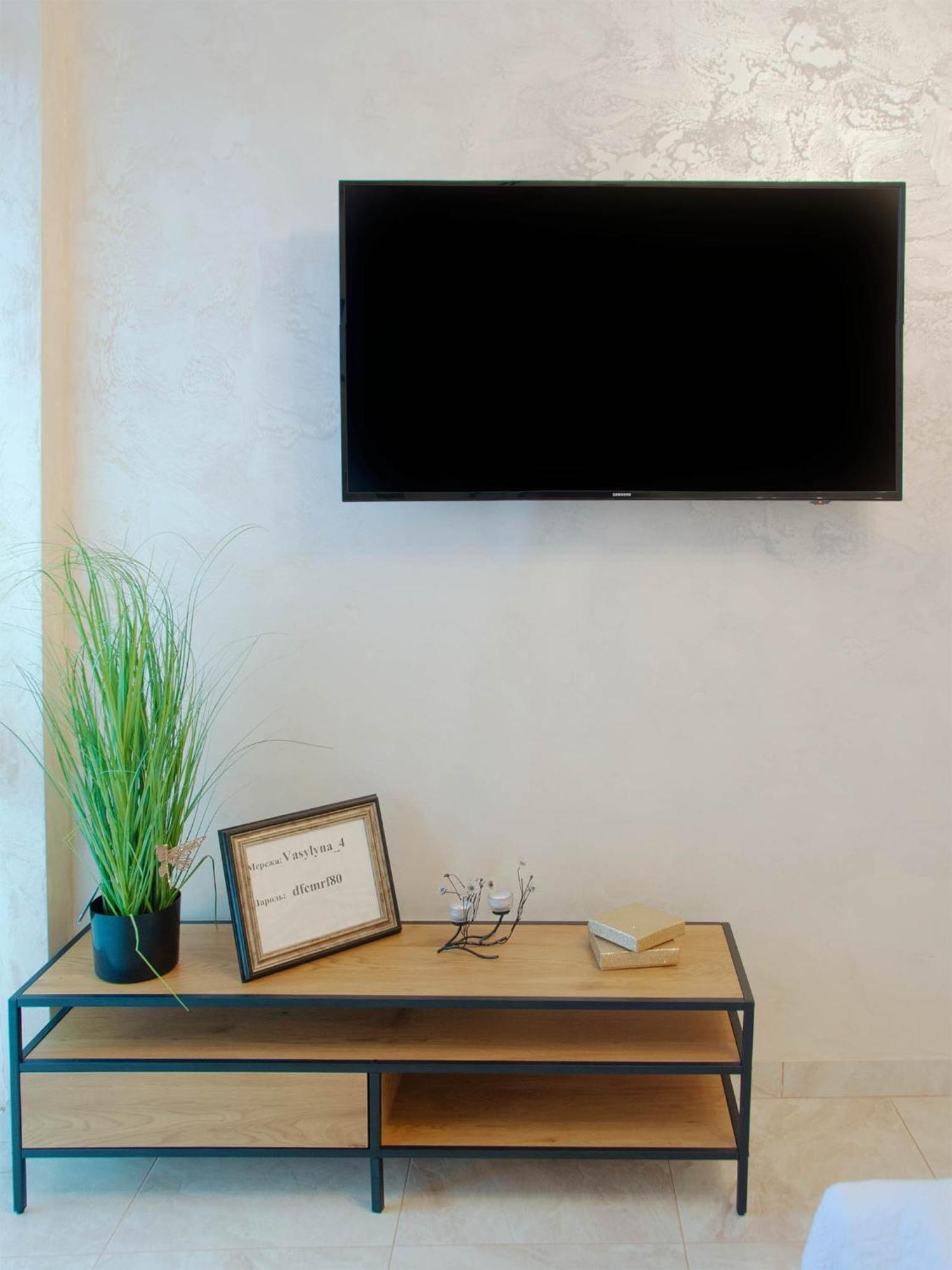 Apart Hotel Sweet Home Лвив Екстериор снимка