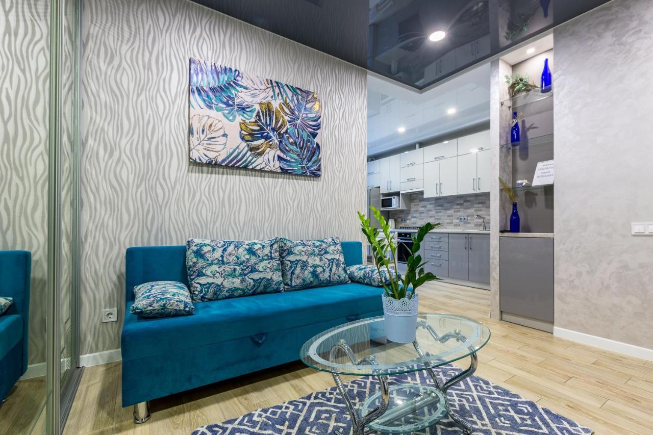 Apart Hotel Sweet Home Лвив Екстериор снимка